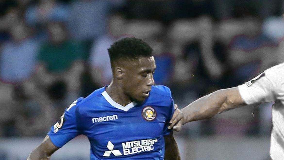 Daz departs as Sutton sign striker